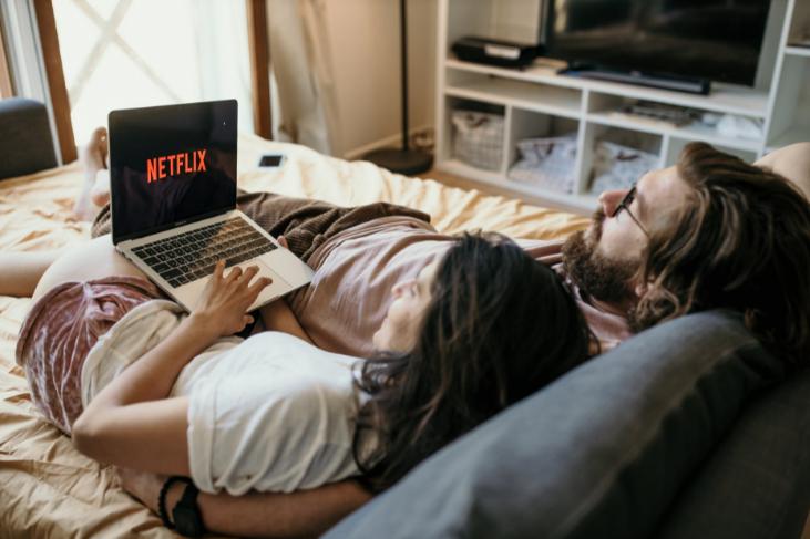 Come abbonarsi a Netflix Italia - Guida completa